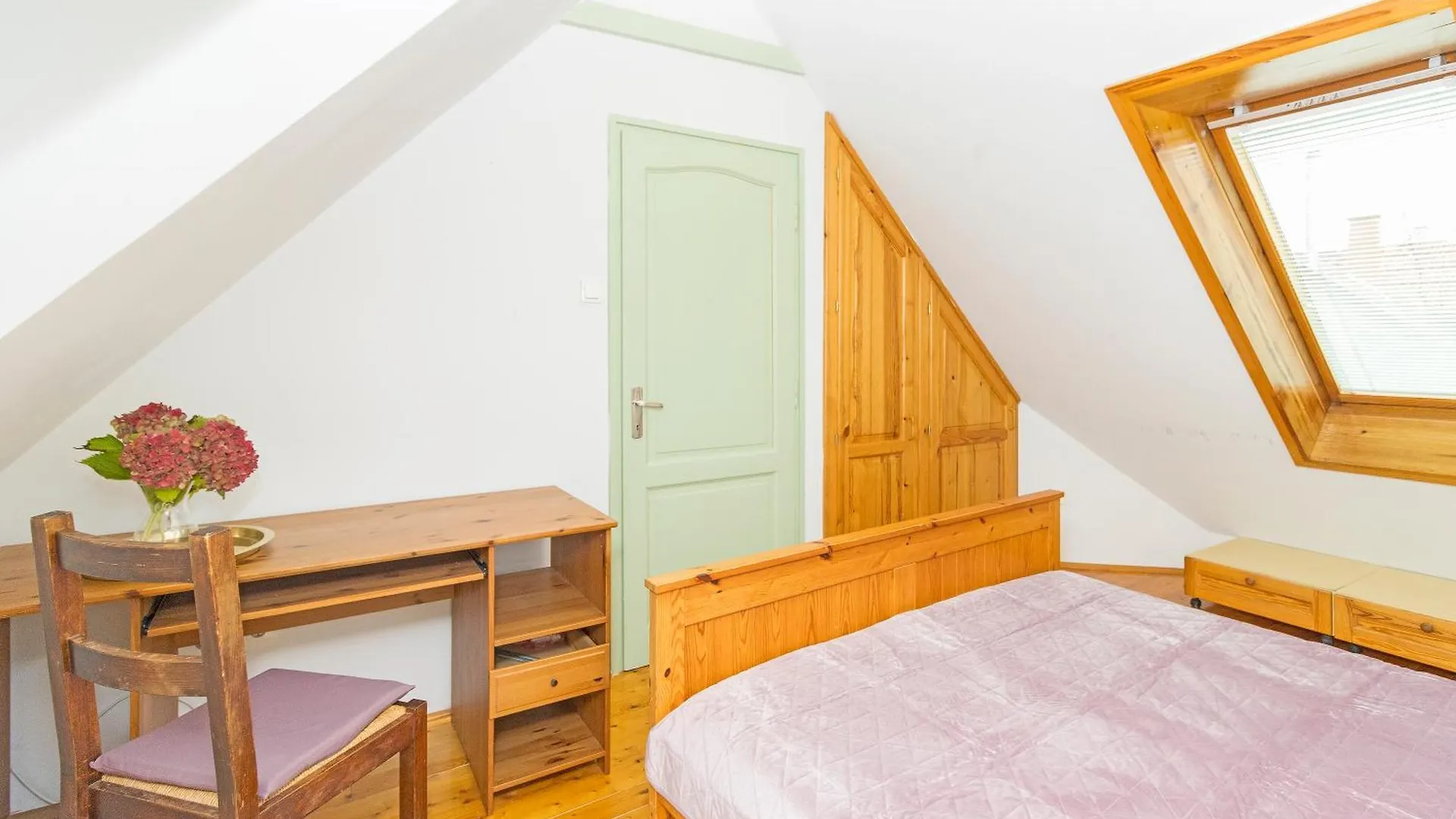 Apartment Lotus Apartman Erlau